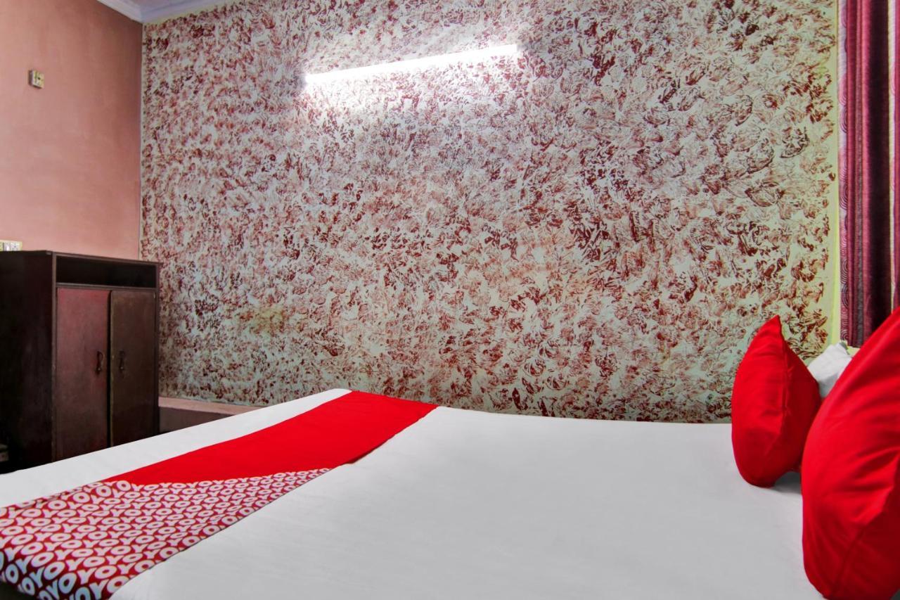 Oyo Flagship 81167 Swagat Dx New Delhi